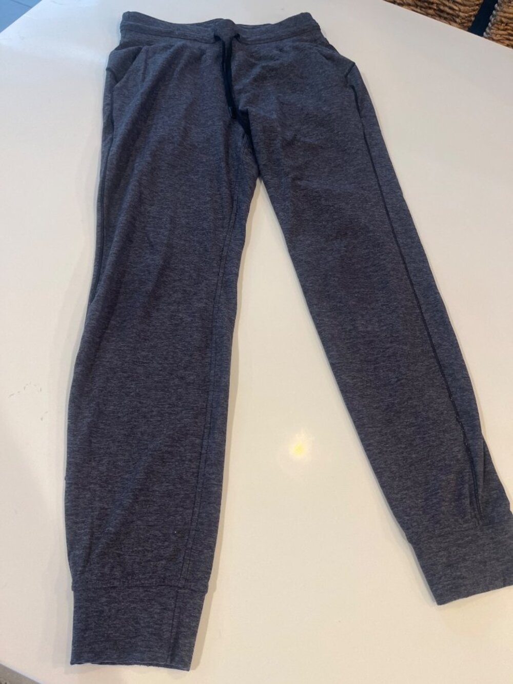 Heathered Gray Athletic Joggers With Drawstring Waist & Cuffed Ankles Size 6